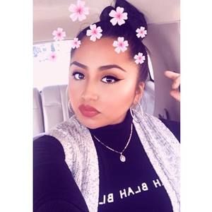 Meet your Posher, Itzel